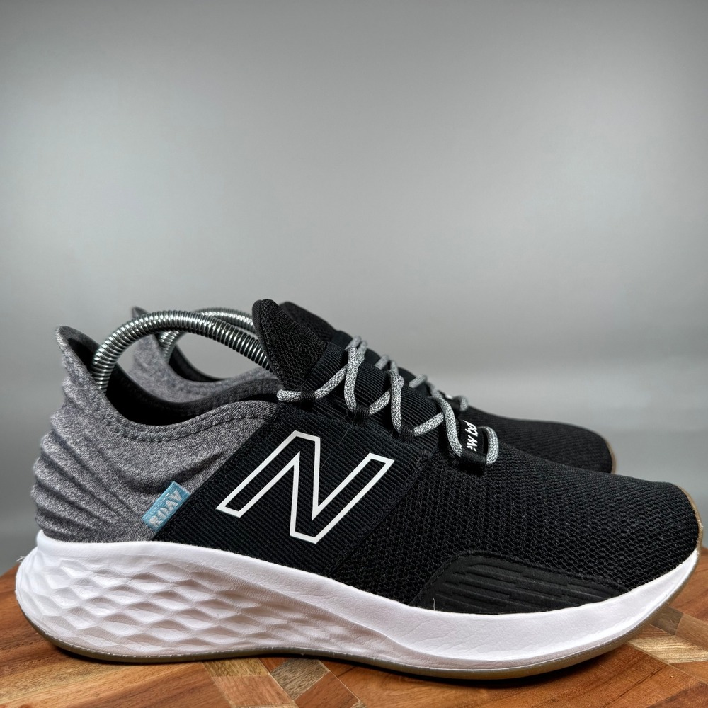 New Balance Fresh Foam Roav Womens Running Shoes Black White WROAVTK Size 10